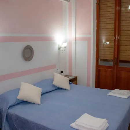 Domus - La Torre Di Appartamento