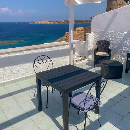 Domus - La Torre Di Appartamento Isola Rossa (Sassari)
